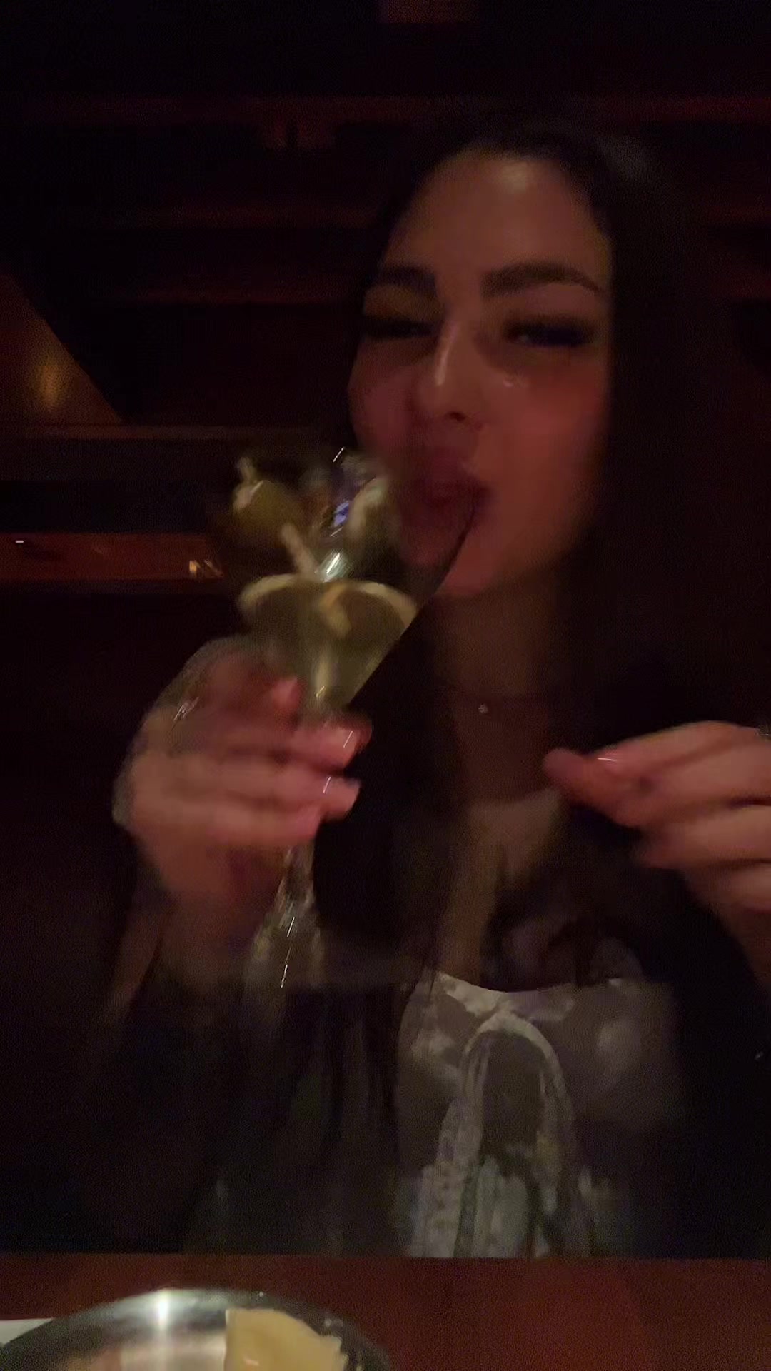 @🍸
