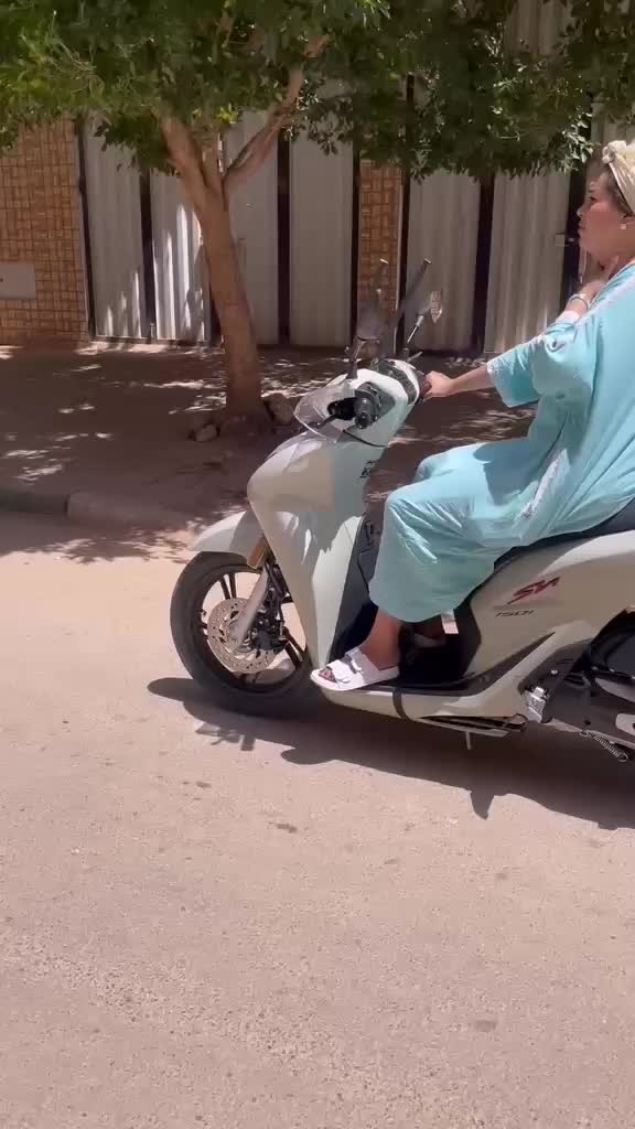 @هدى أفيسيال