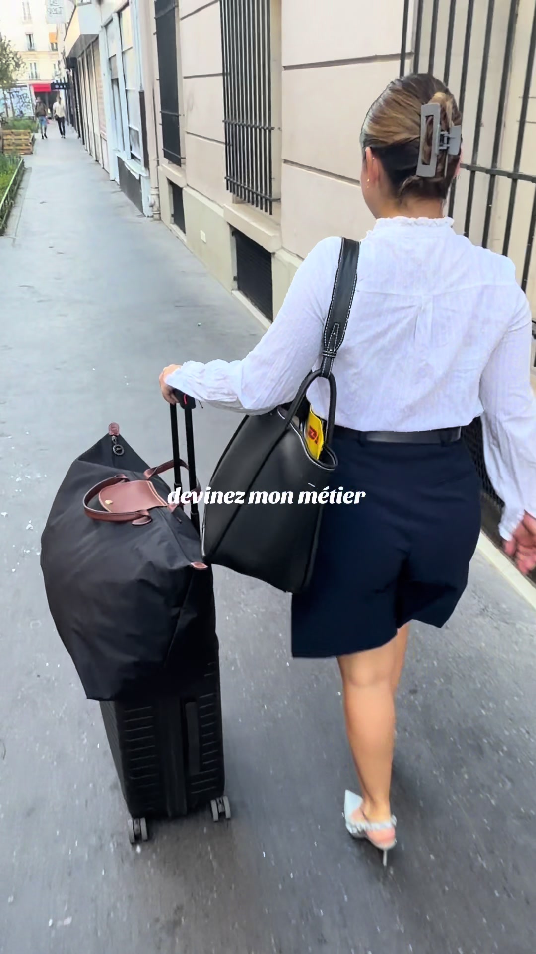 @justemcia