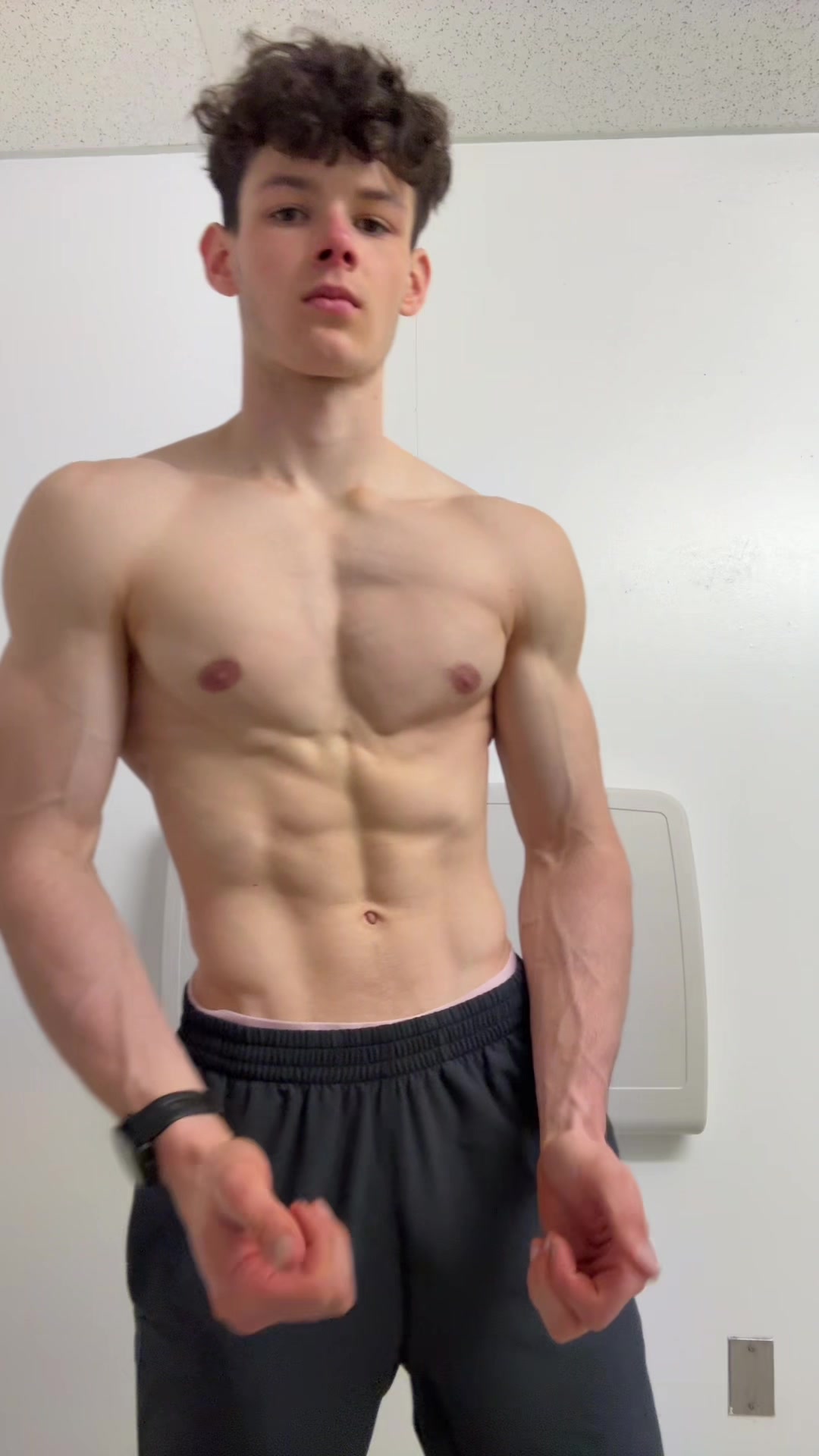 @Ezronian lifts