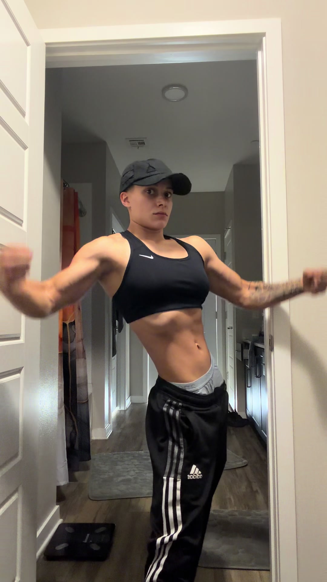 @lynleylifts