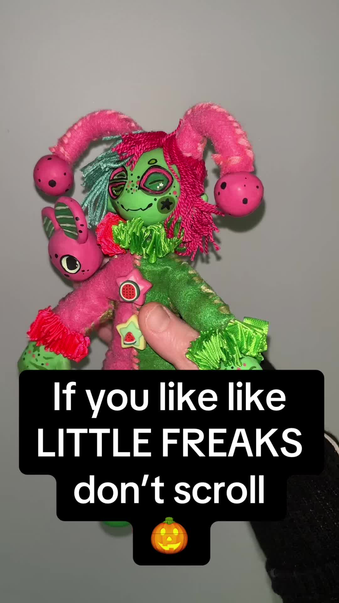 @CryptidsInYourCloset