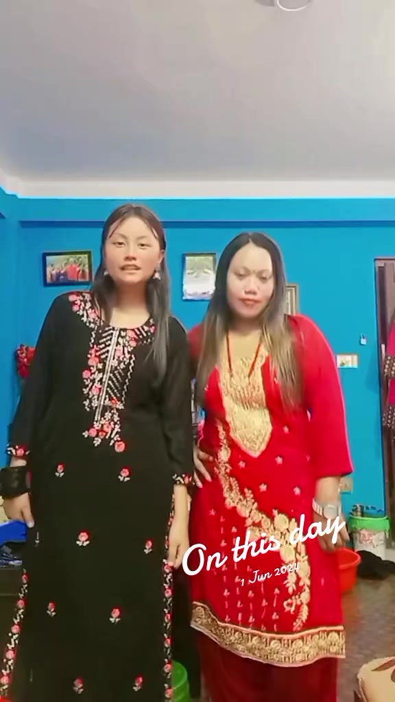 @❤ अनुष्मा भ्लोन ❤️