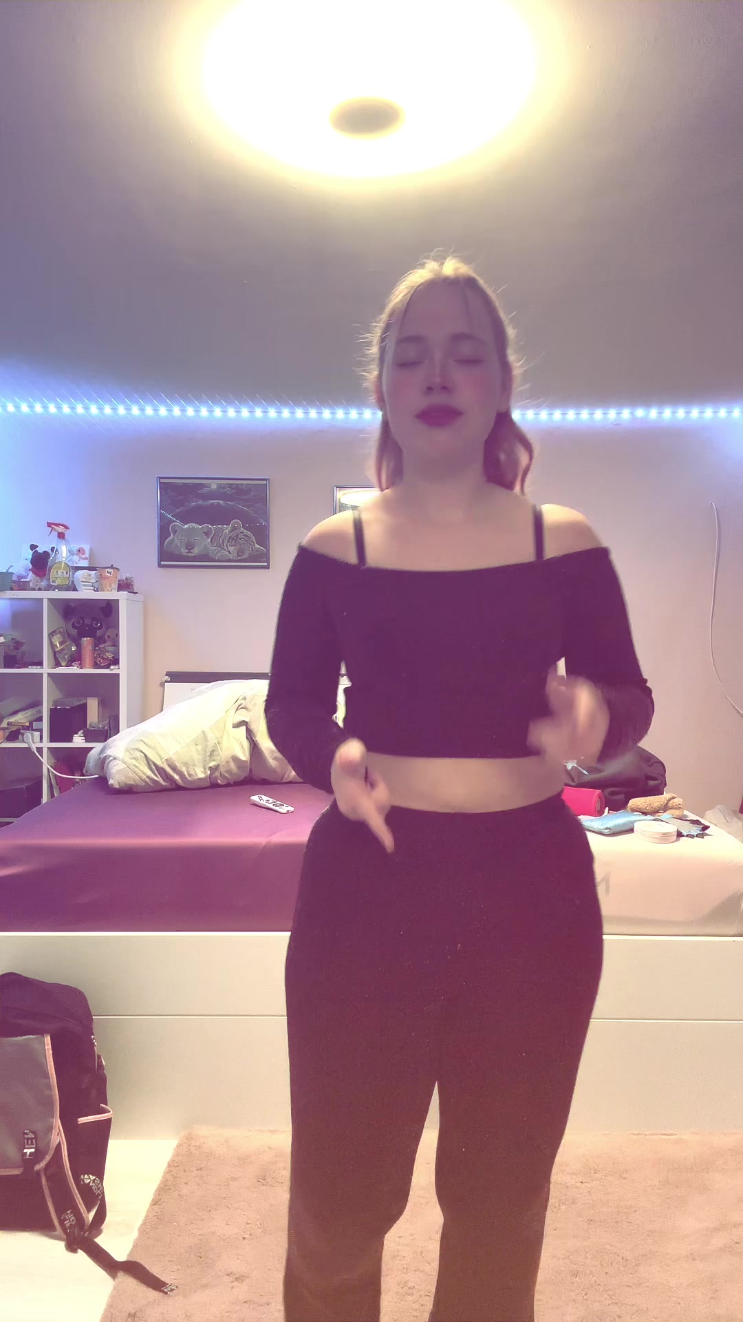 @Cecilia