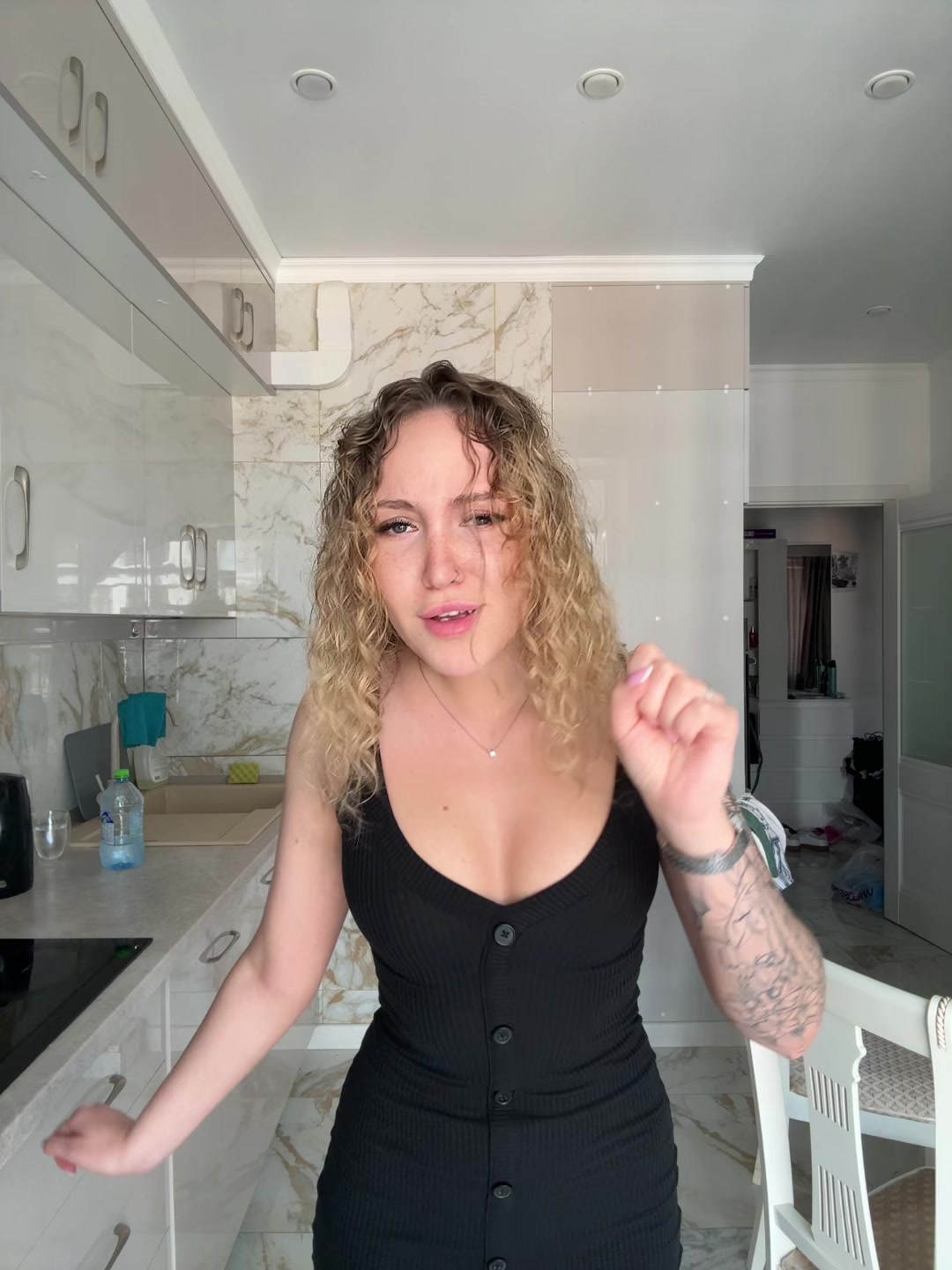 @Кристина