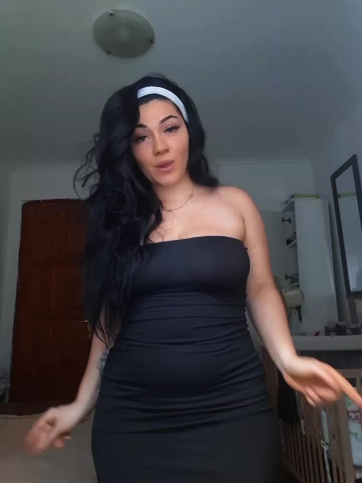 @ℬ🫦