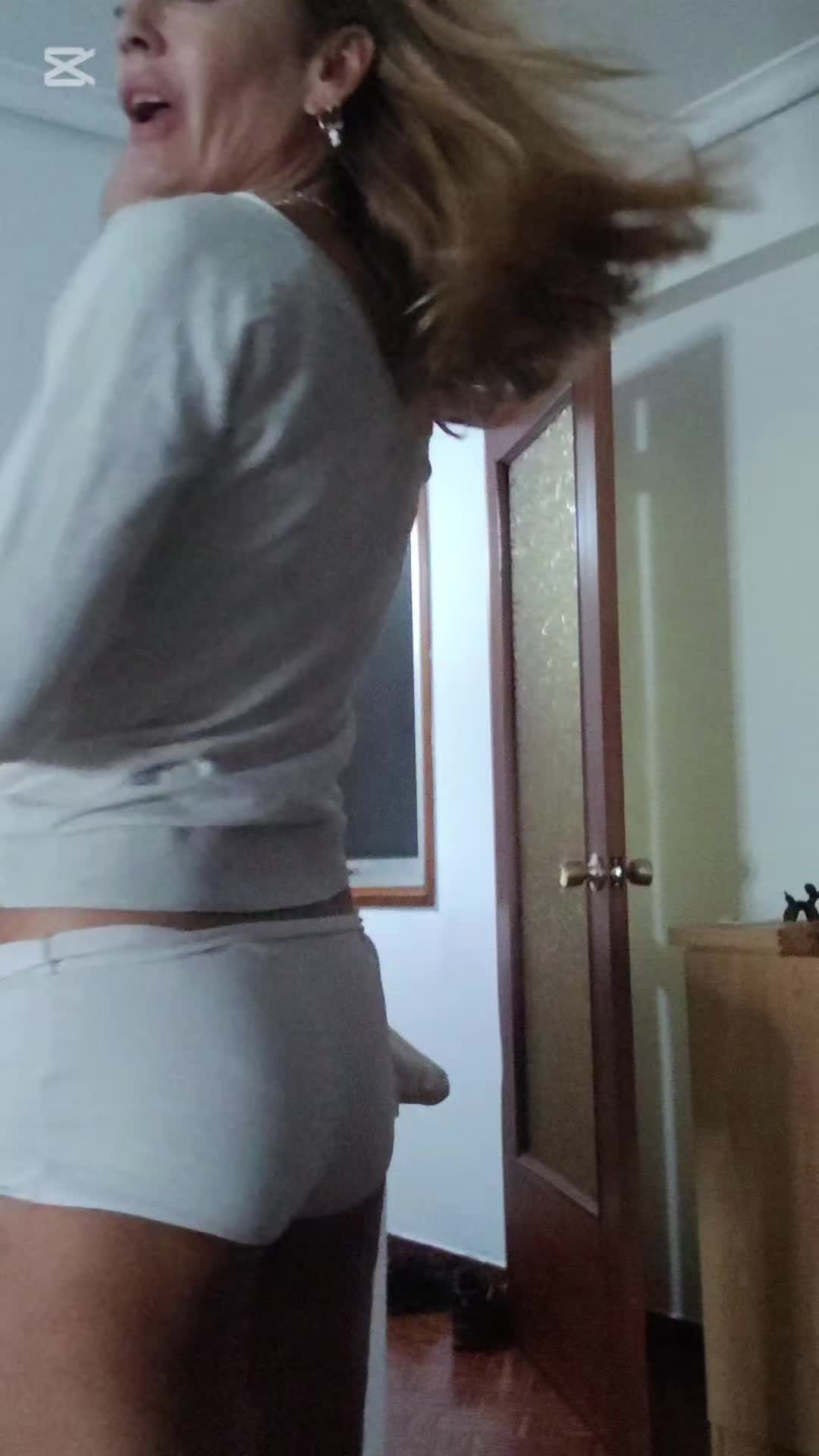 @Anuska