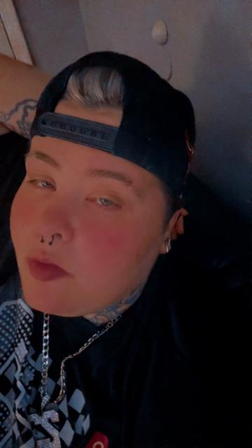 @OneFineStud420🥵🥵