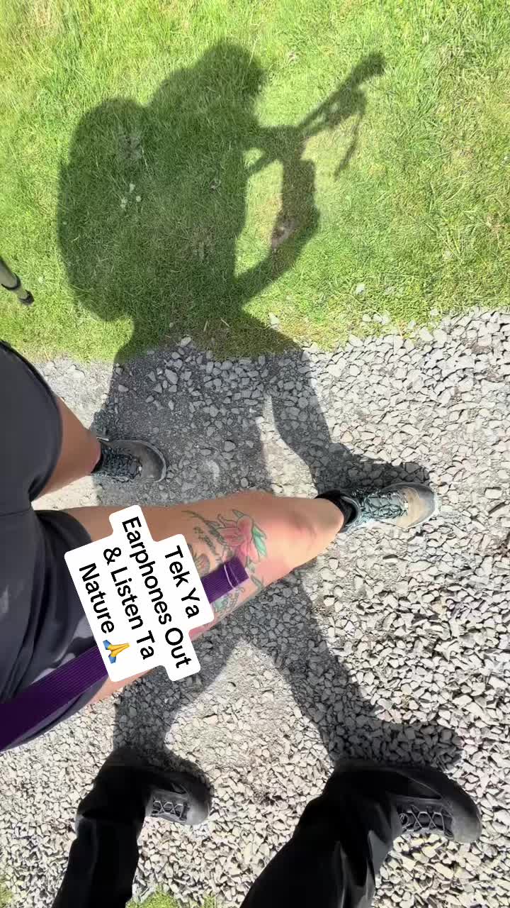 @A_girl_in_the_hills