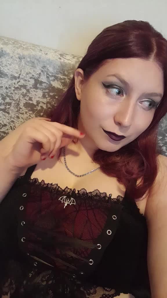 @❤️🖤HisGoth🖤❤️