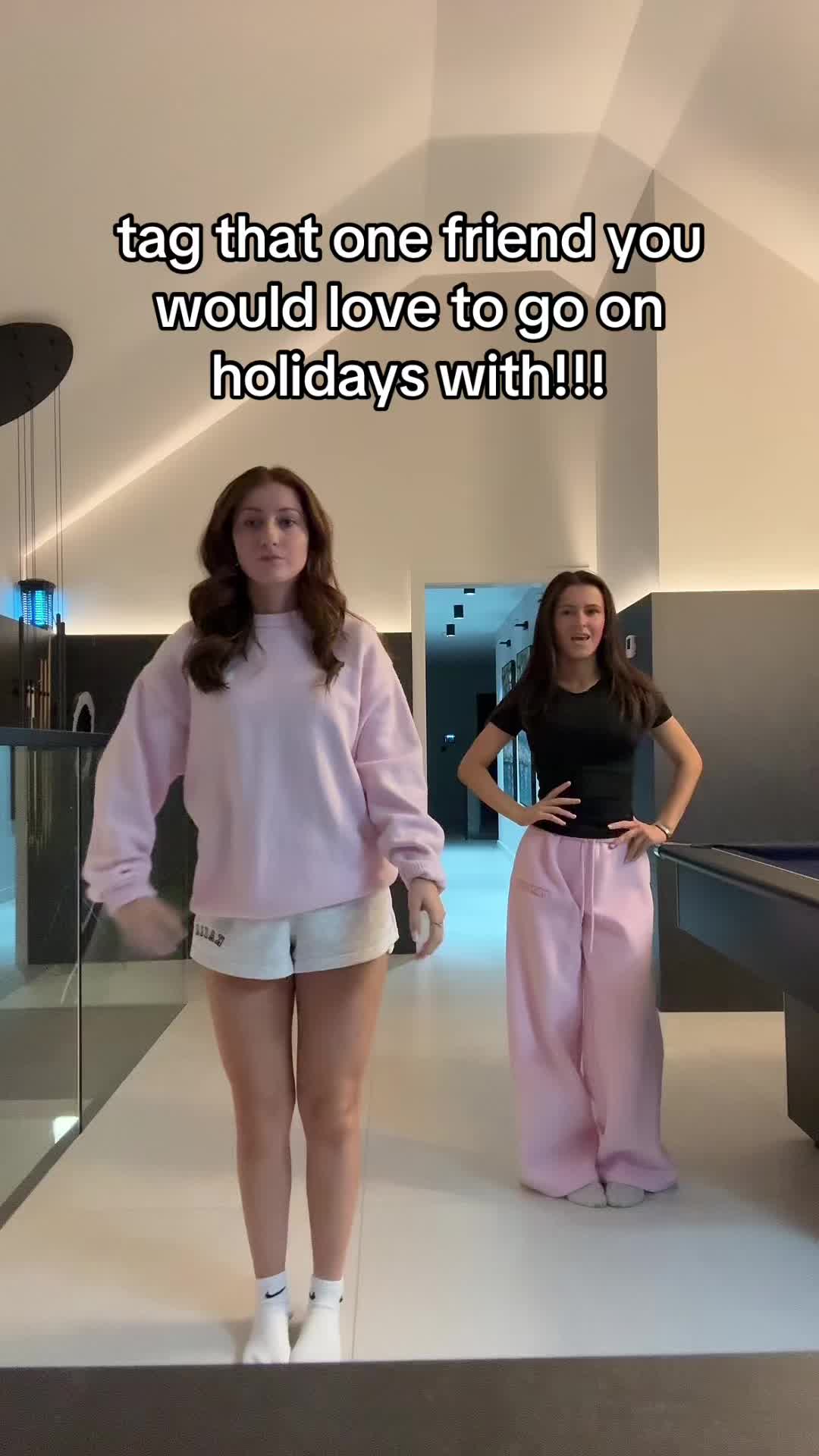 @thesimp5onsisters