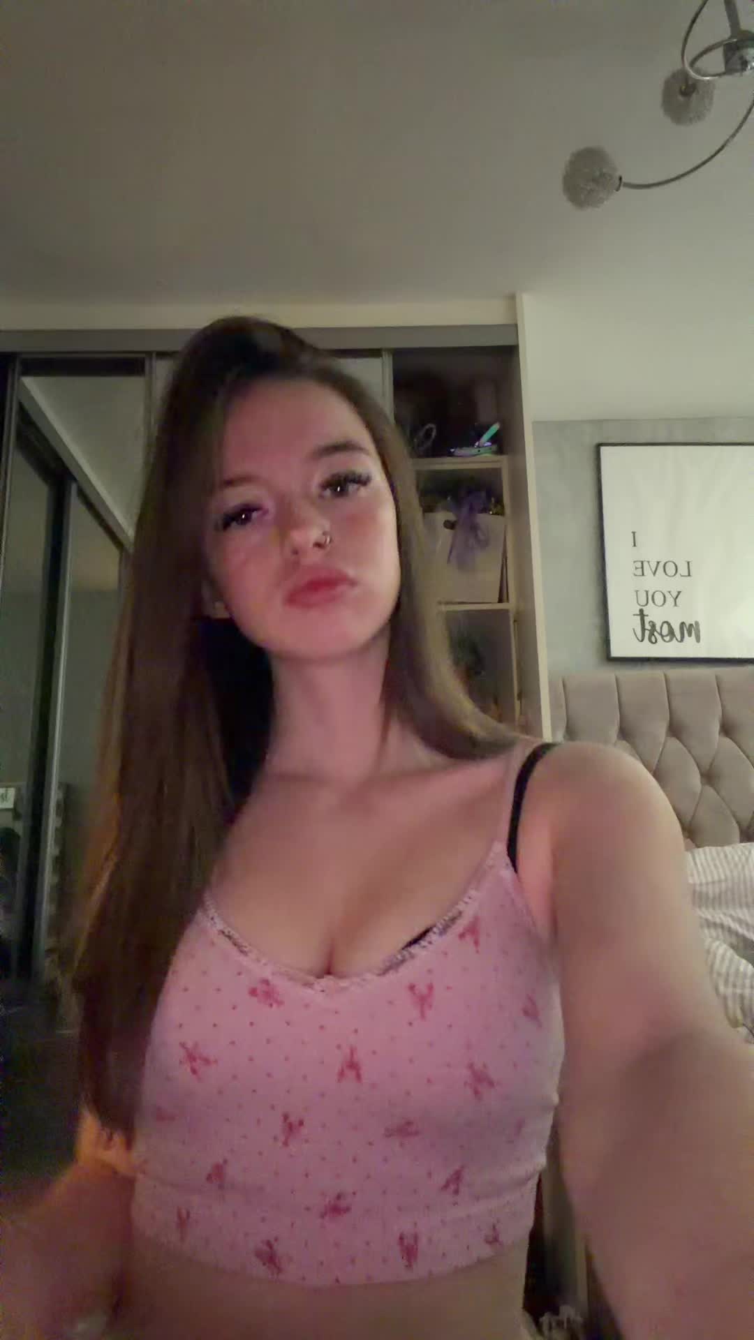 @𝐇𝐚𝐫𝐩𝐞𝐫𝐌𝐚𝐭𝐞𝐞𝐫🫶🏽