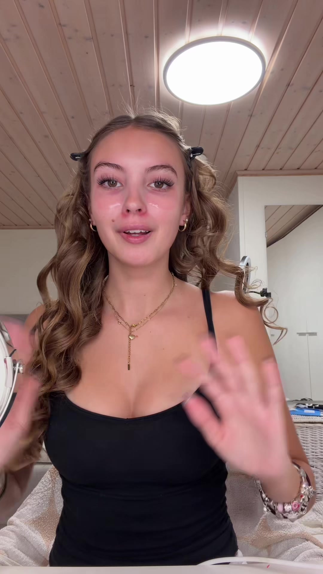 @Olivia