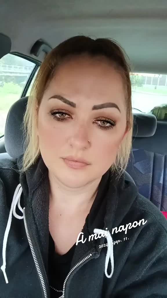 @Vörösrózsa🌹🇭🇺🇨🇭