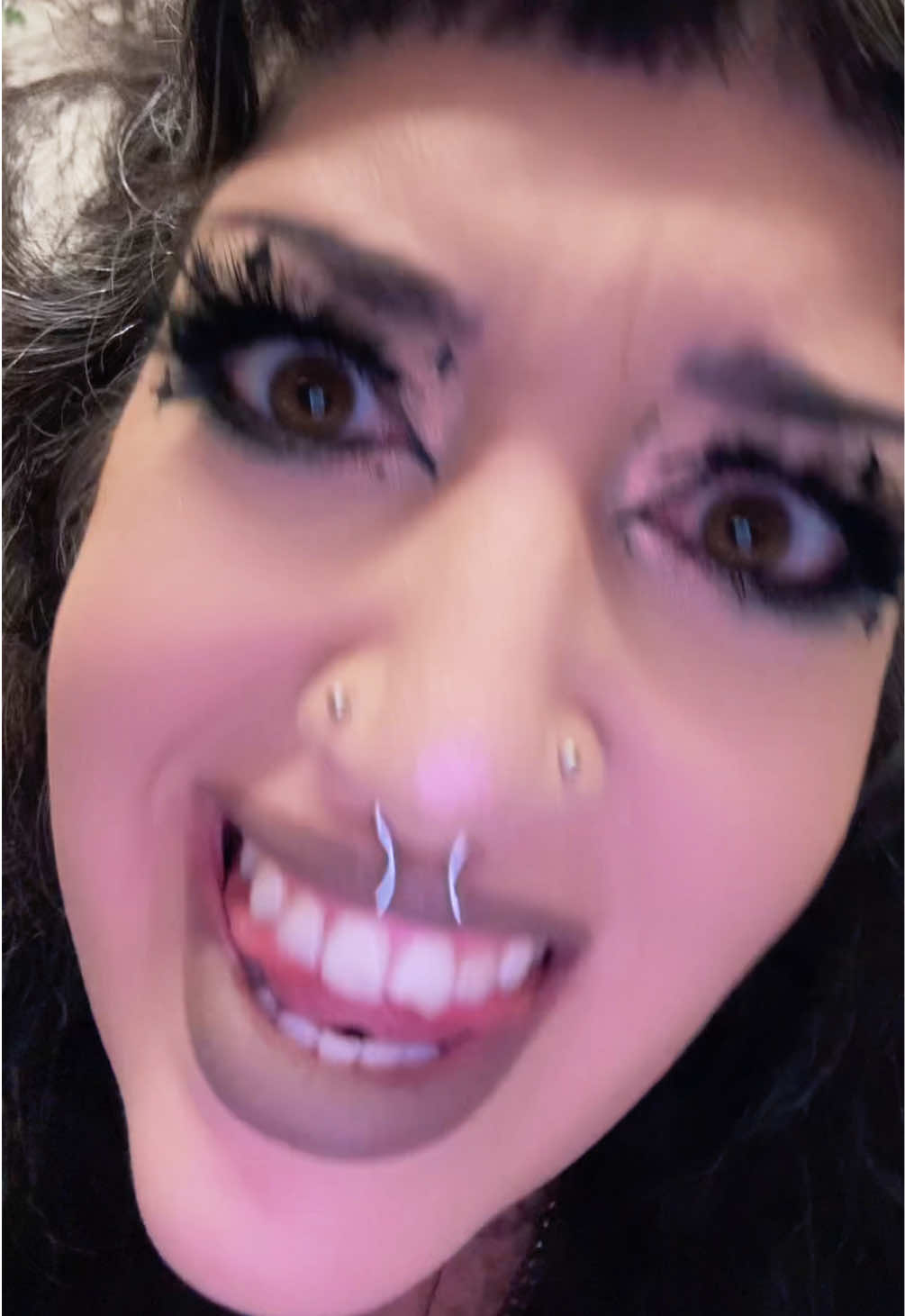 @Jam 😈🖤