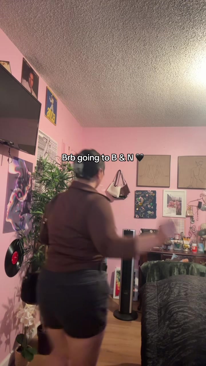 @hunnyitsleah