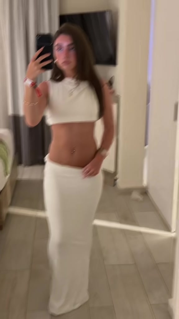@𝐕𝐈𝐄𝐍𝐍𝐀 𝐖🤍