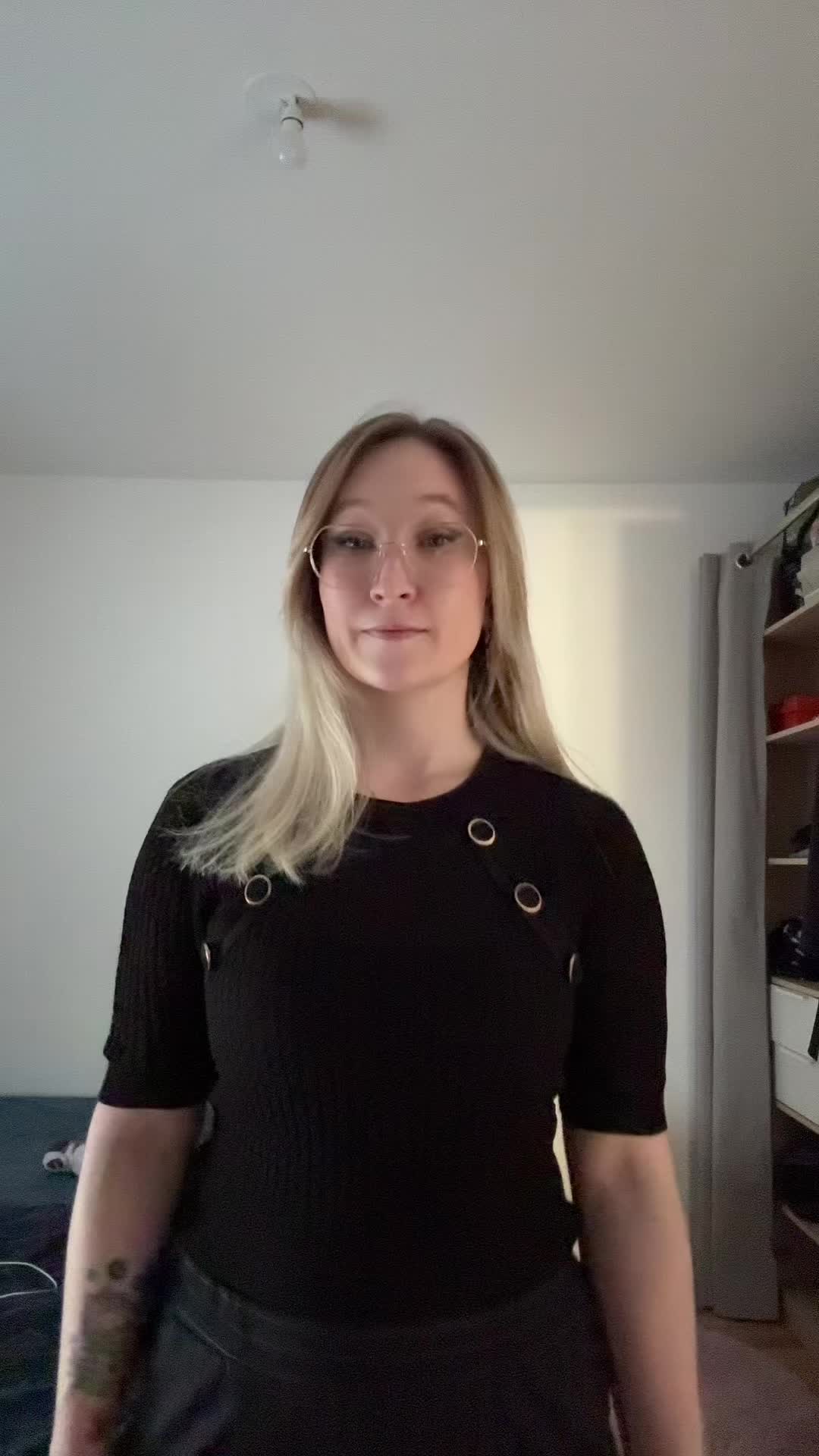 @Olipia