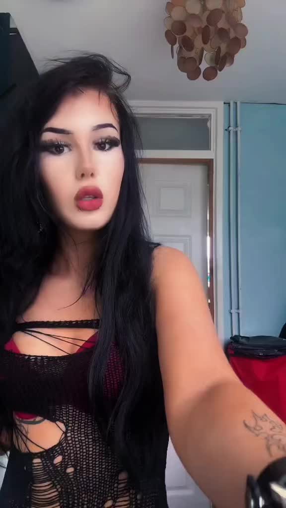 @abi 🫦