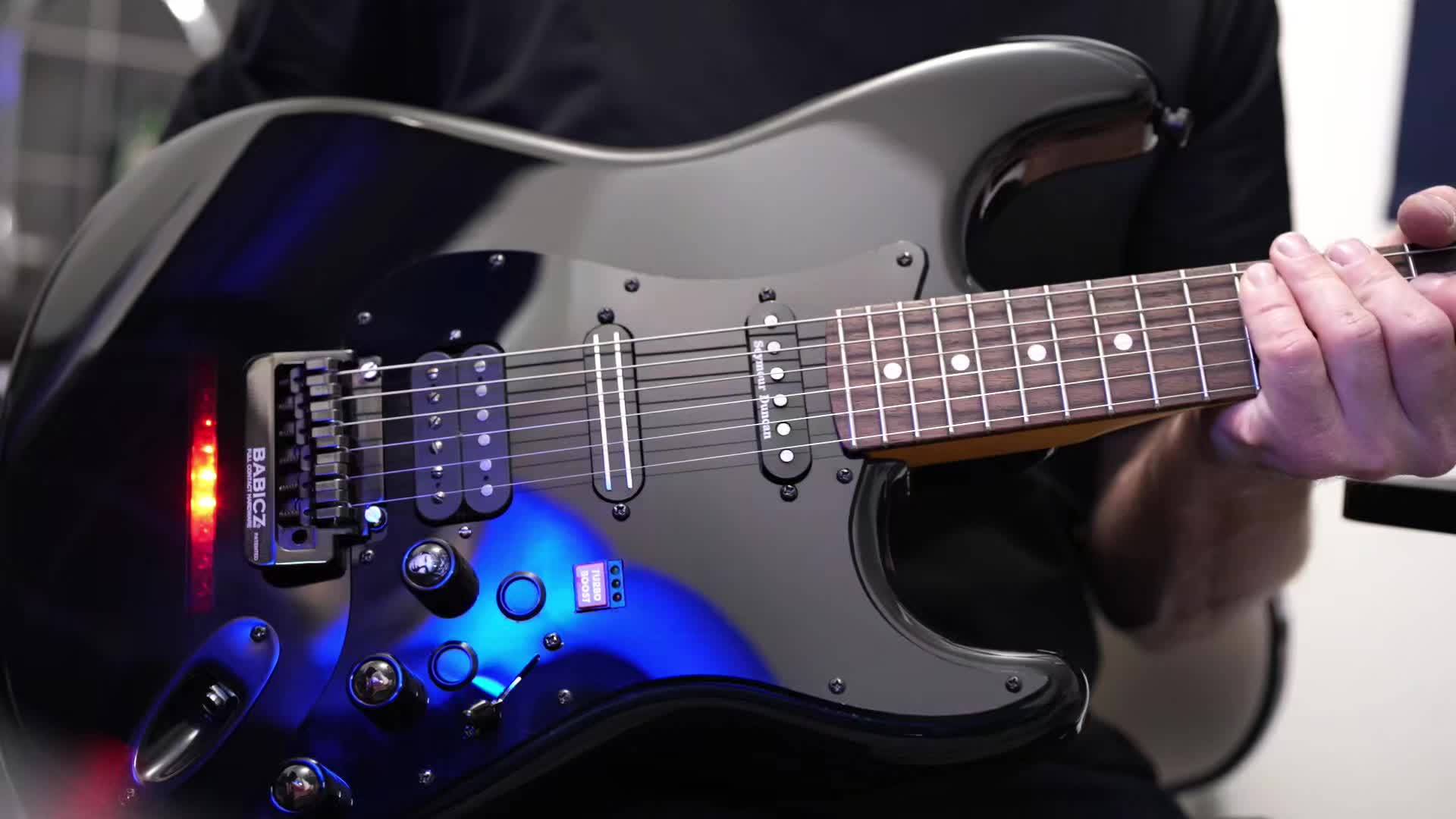 @Knight Rider Guitar Dude