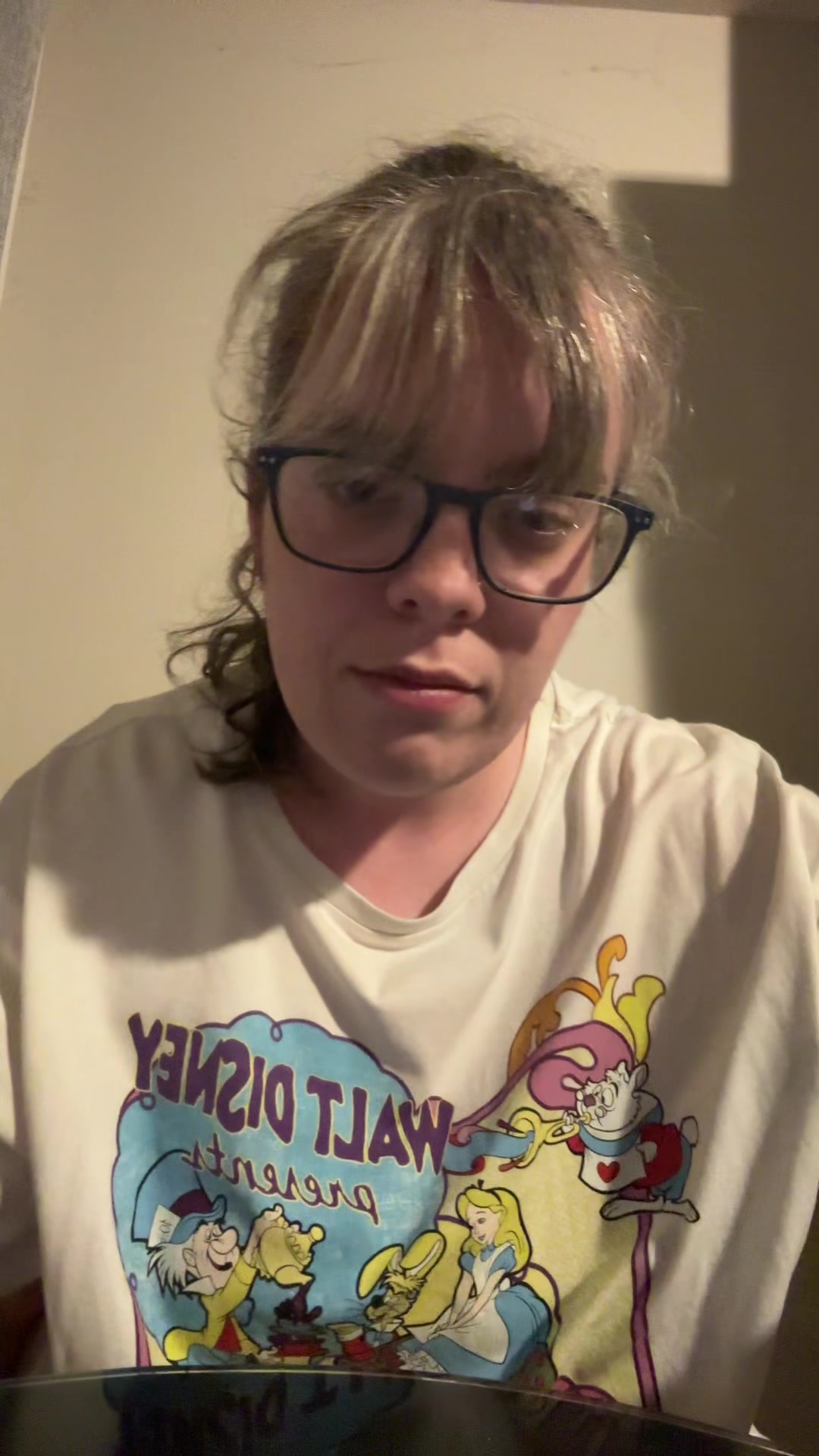 @Emꨄ