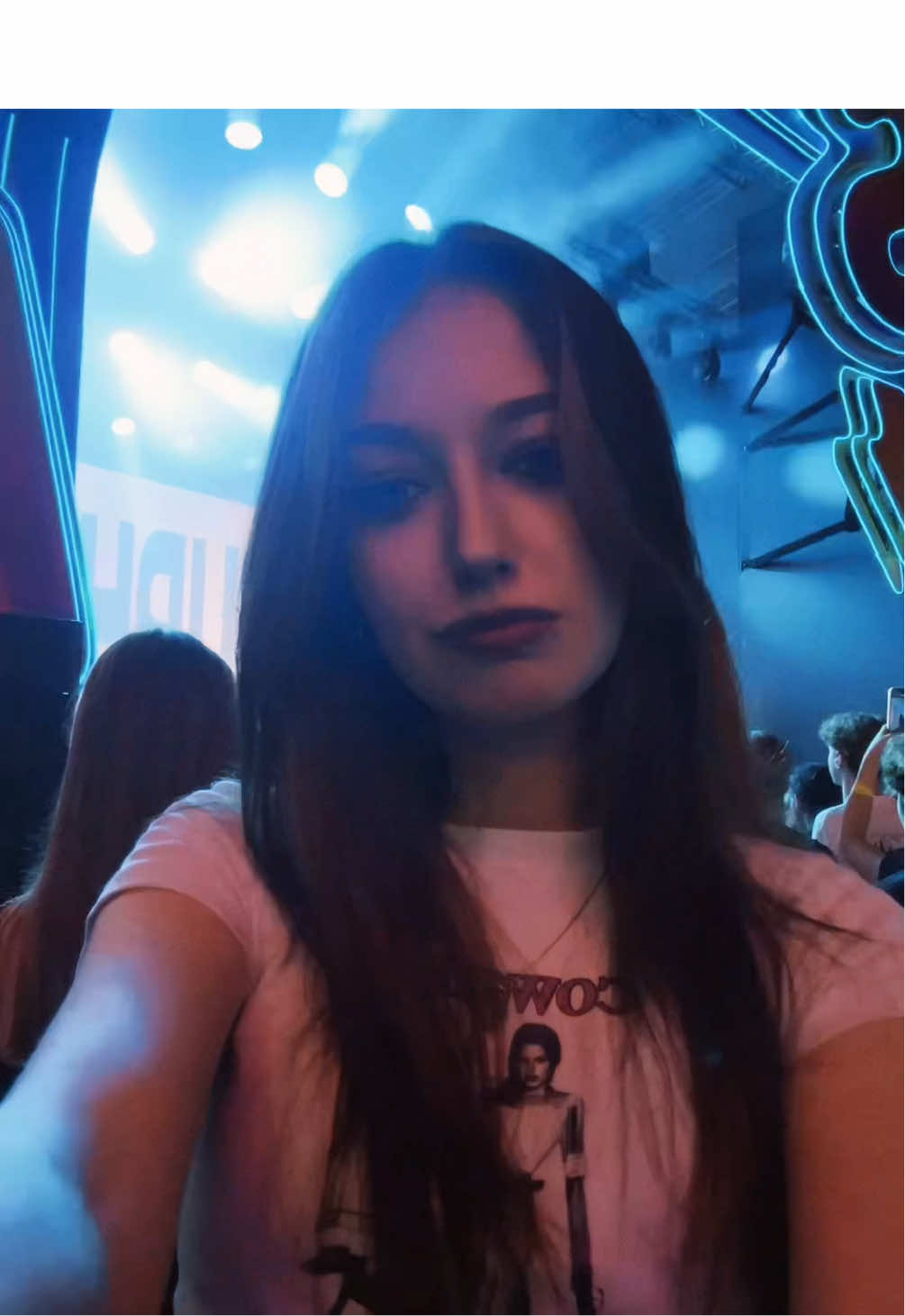 @вика эщкере