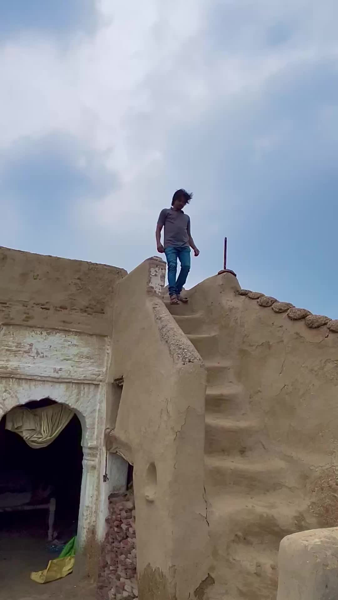 @دیسی _منڈا_😎