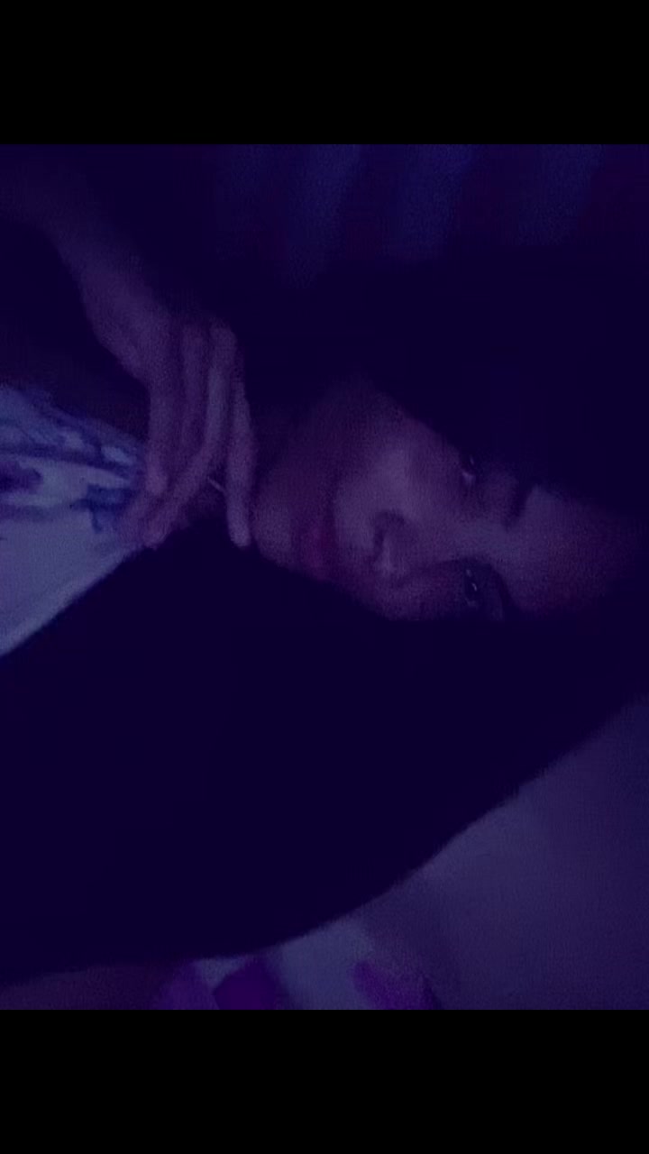 @Vit&oacute;ria 🖤