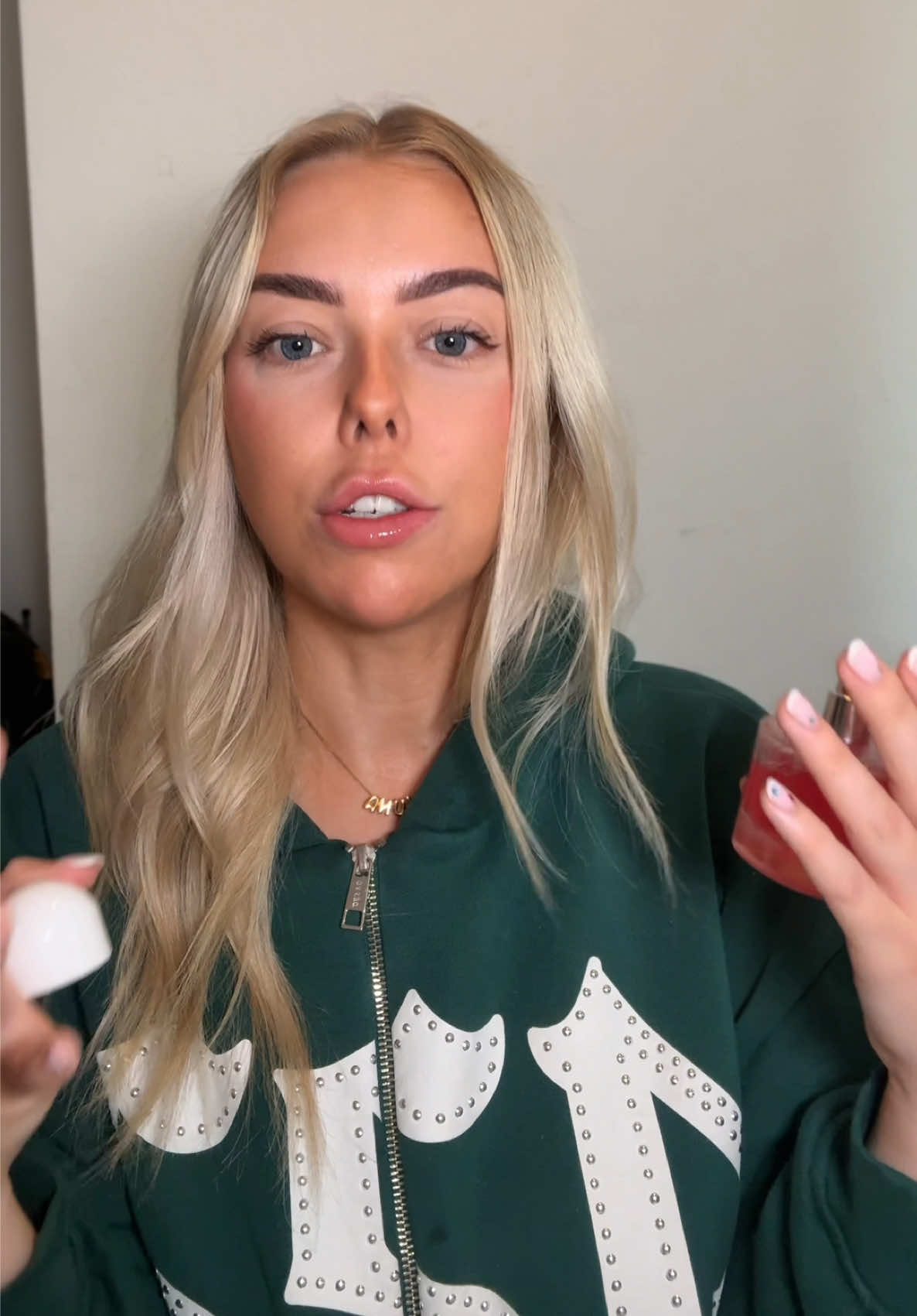 @Sophhh
