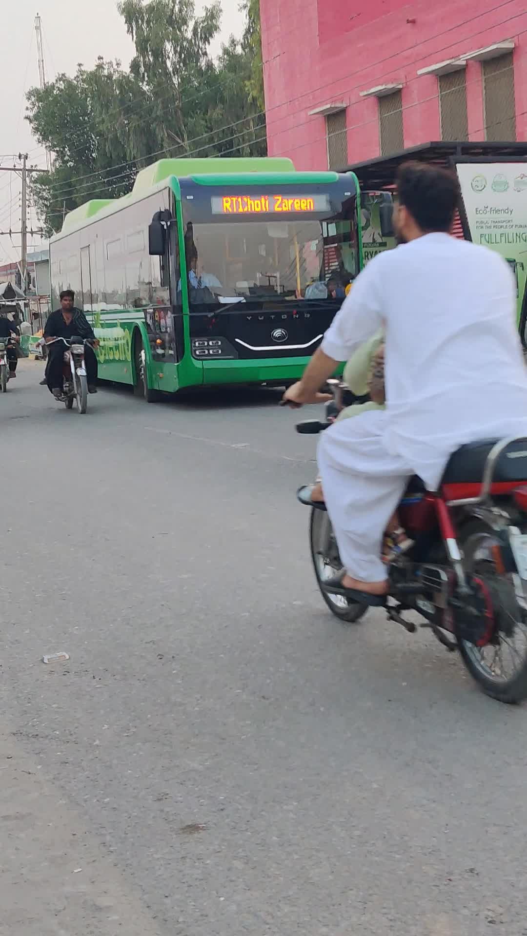 @Punjab Green Bus