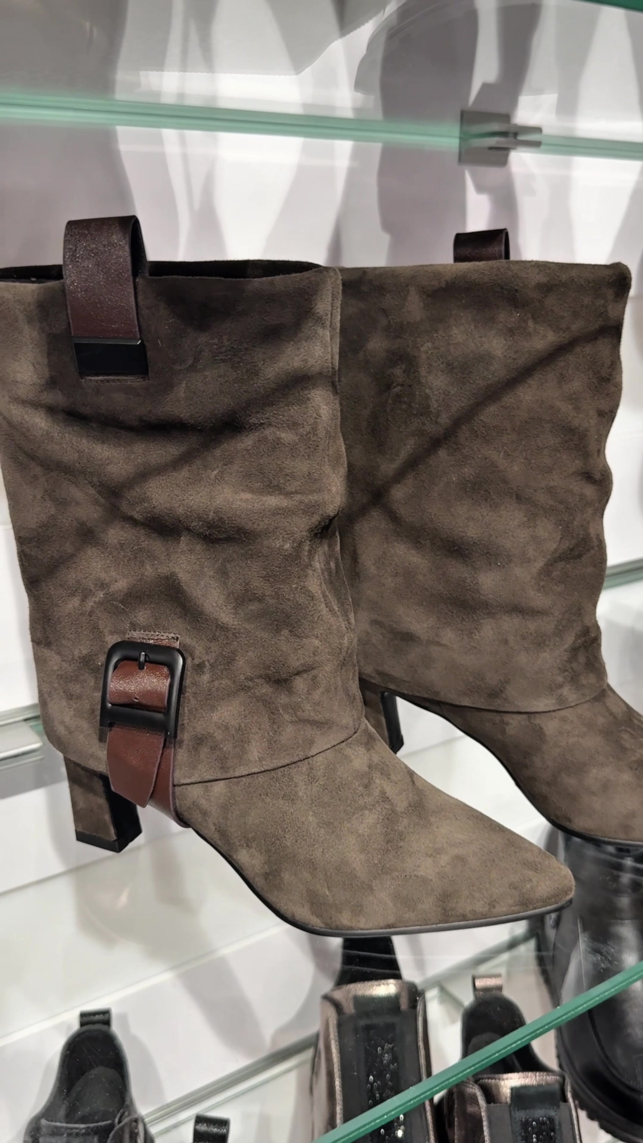 @Shock Shop