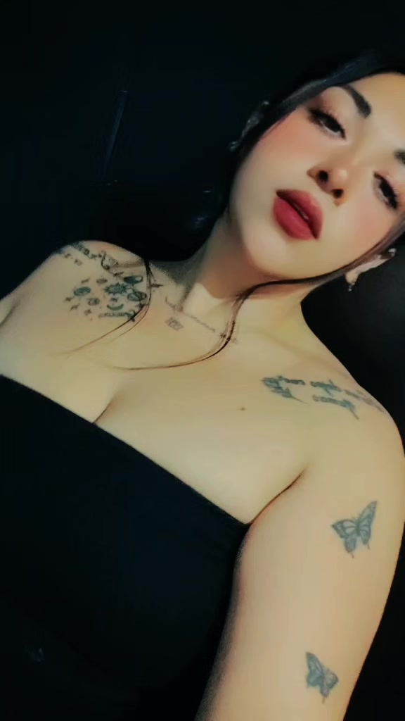 @Hern&aacute;ndez mia 🥰