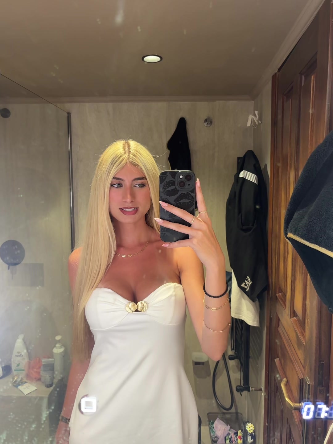 @anastasia