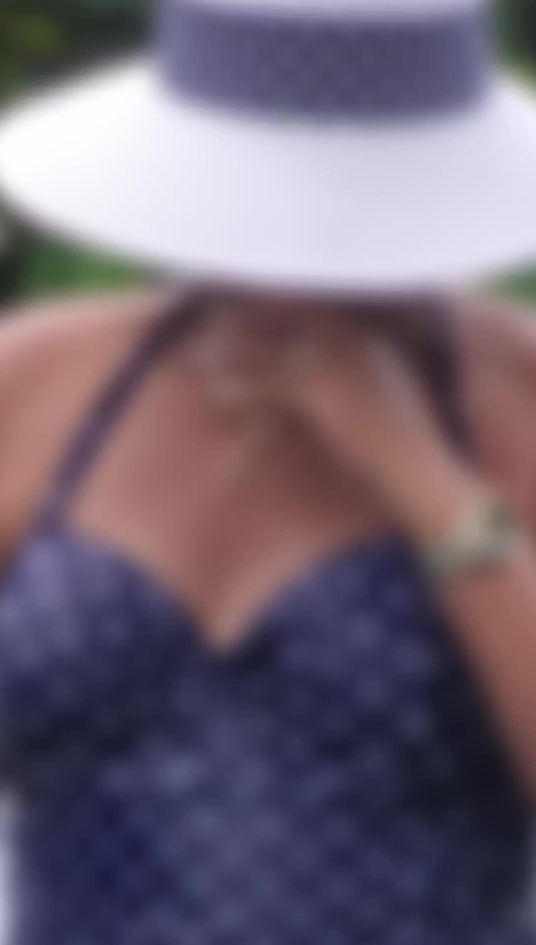 @andiewillis013