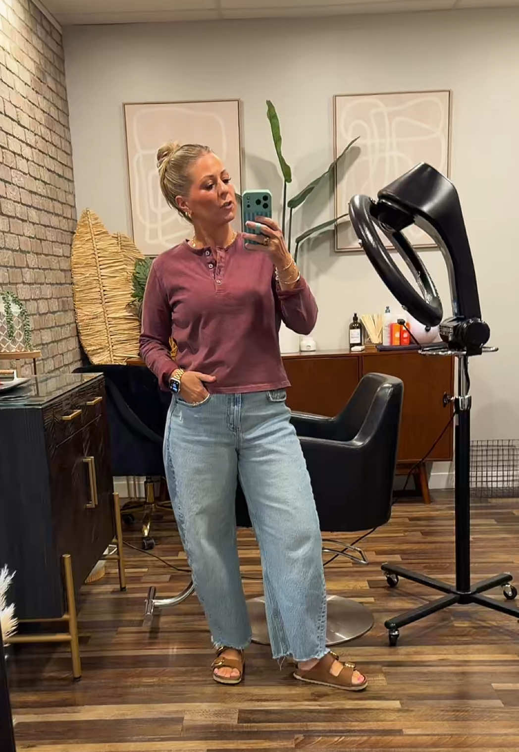 @thesaltyblondestylist