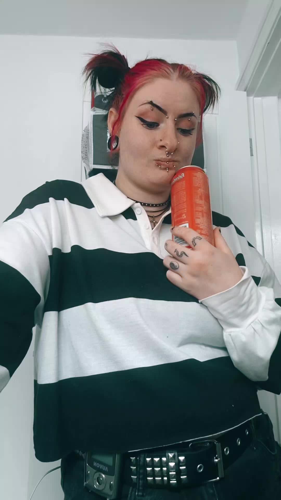 @ErinJayne