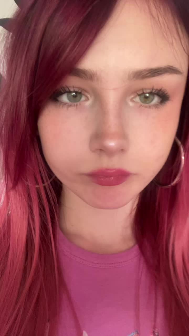 @🦄