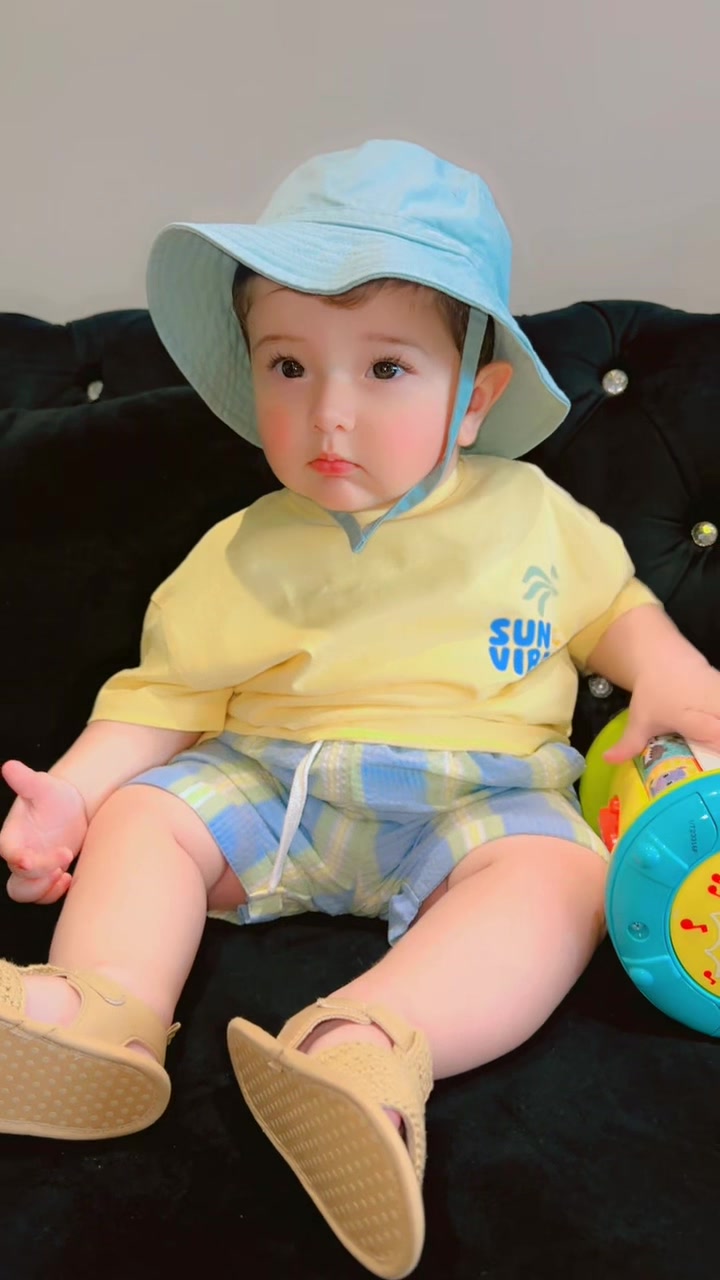 @Arham Khan 🧸👑🧸