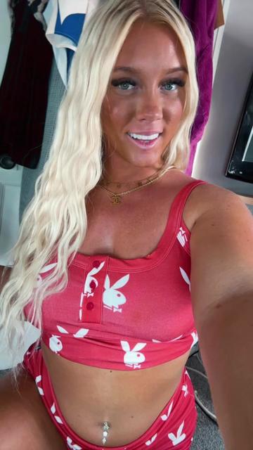 @𝓢𝓱𝓪𝓷𝓷𝓸𝓷🐚🐬🌺🍍