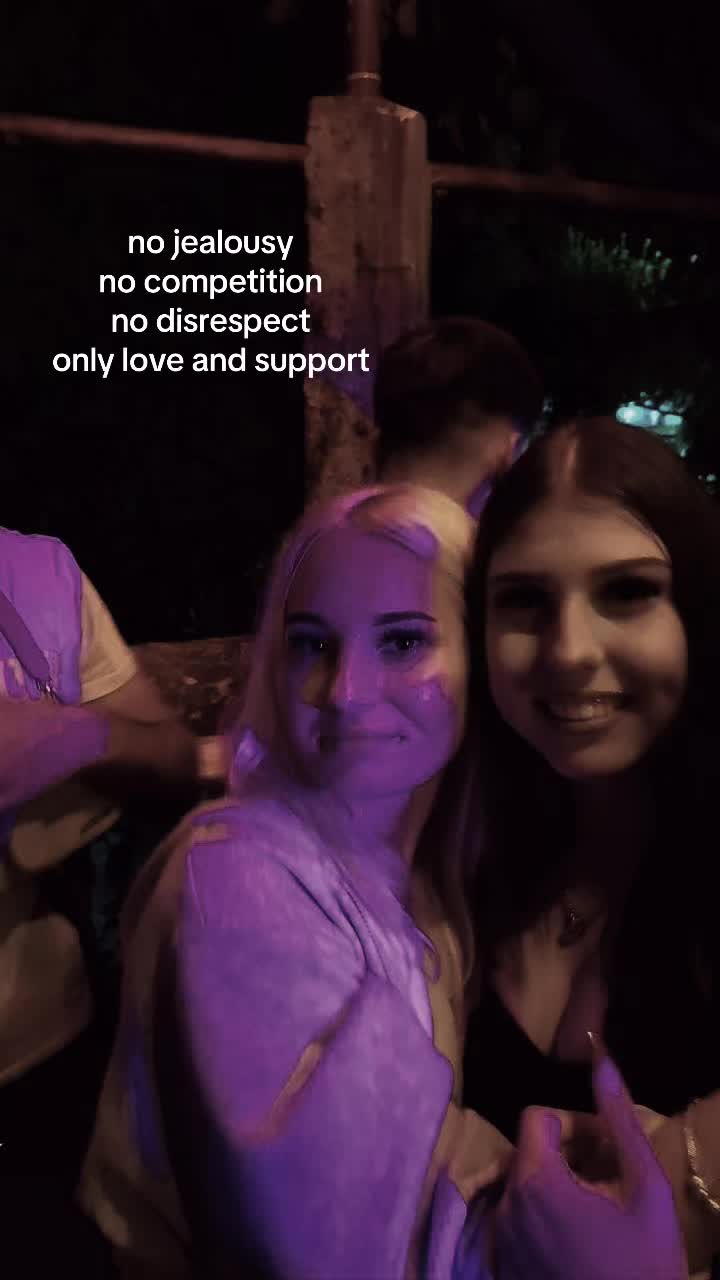 @👸🏼