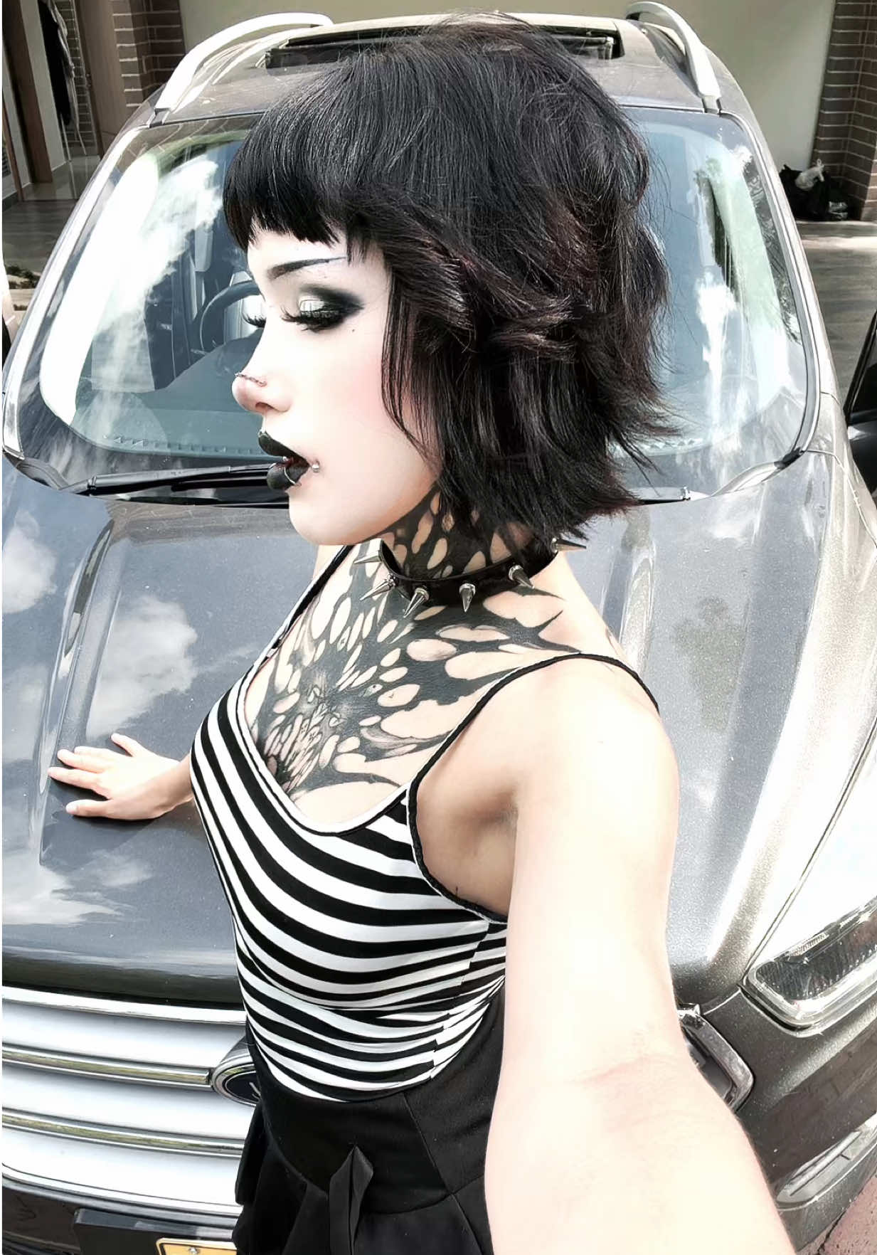 @goth_d0ll
