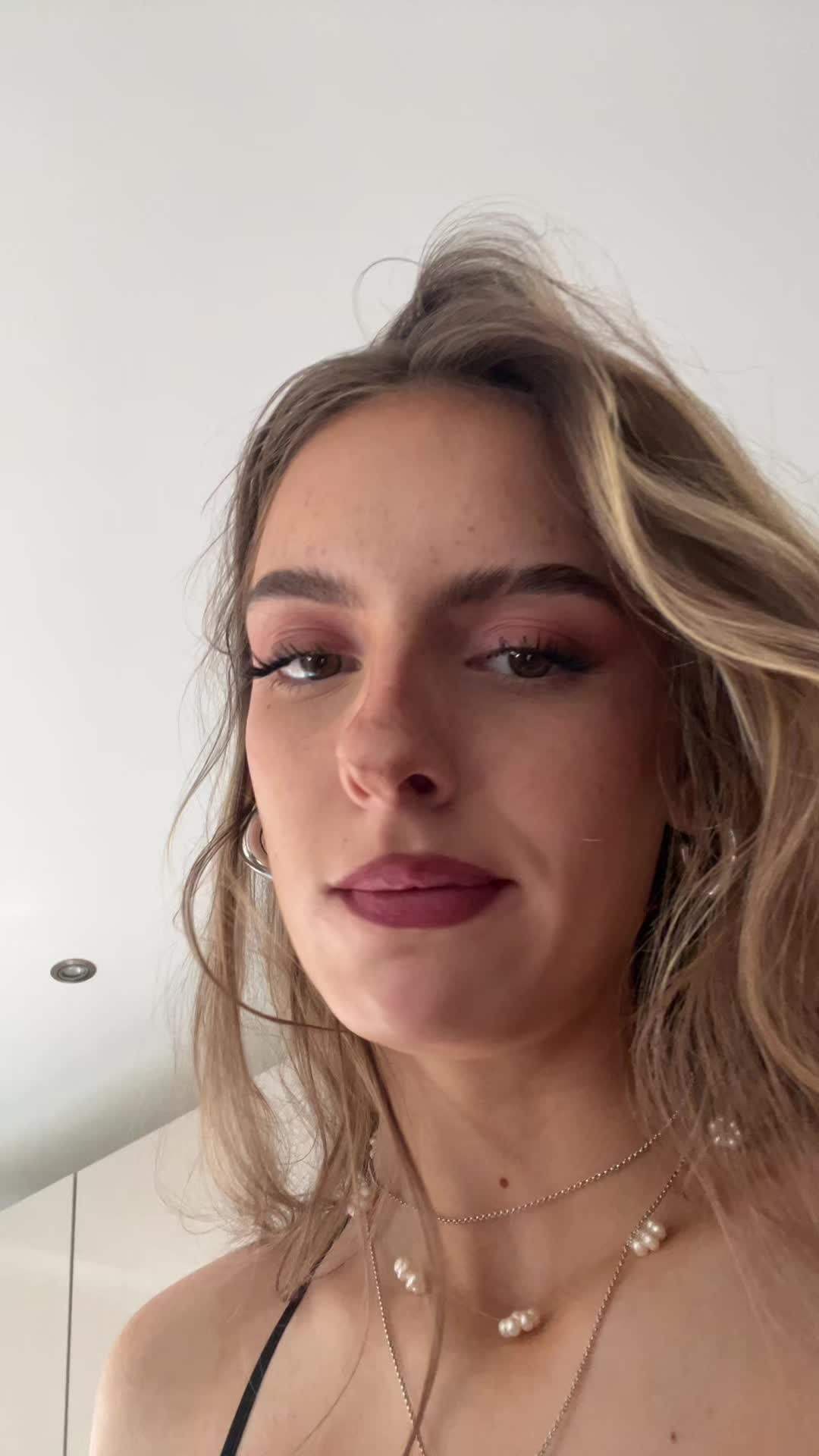 @Nina