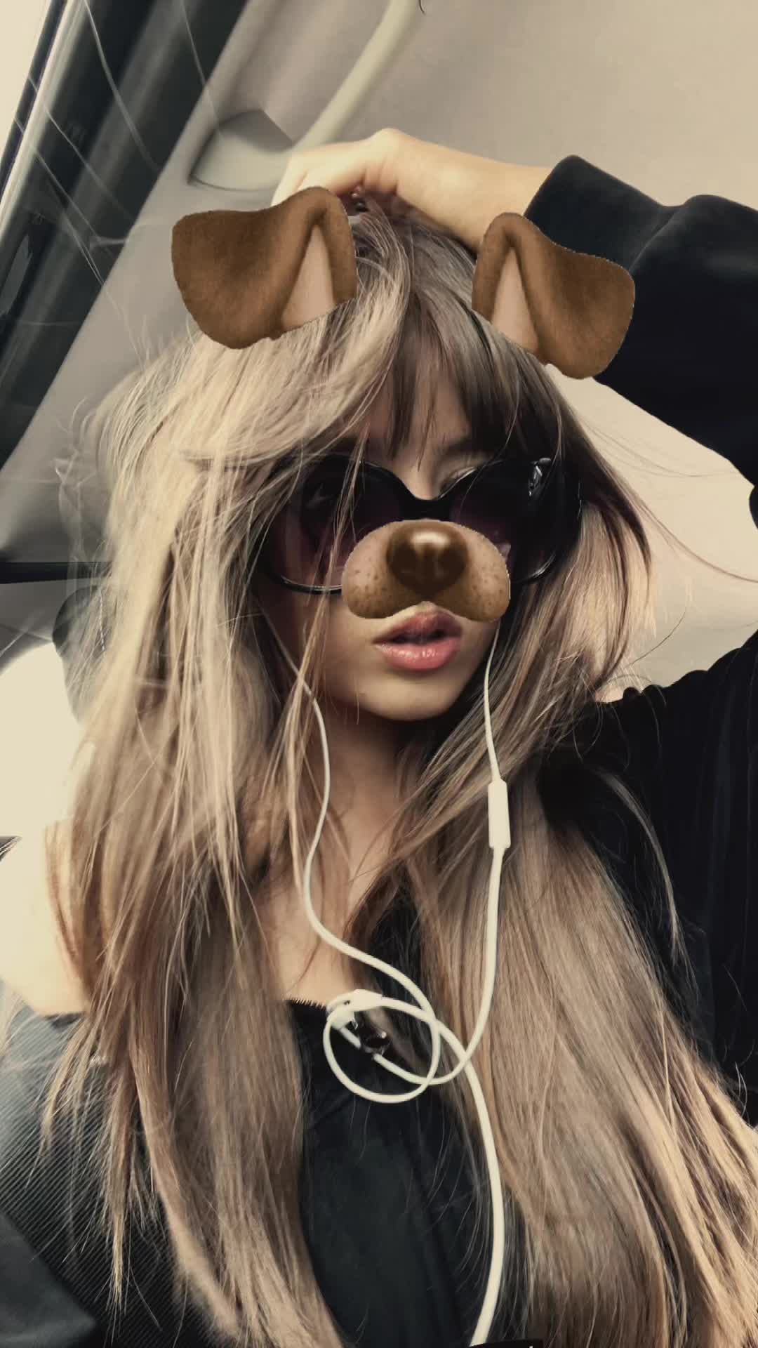 @swaglacetee