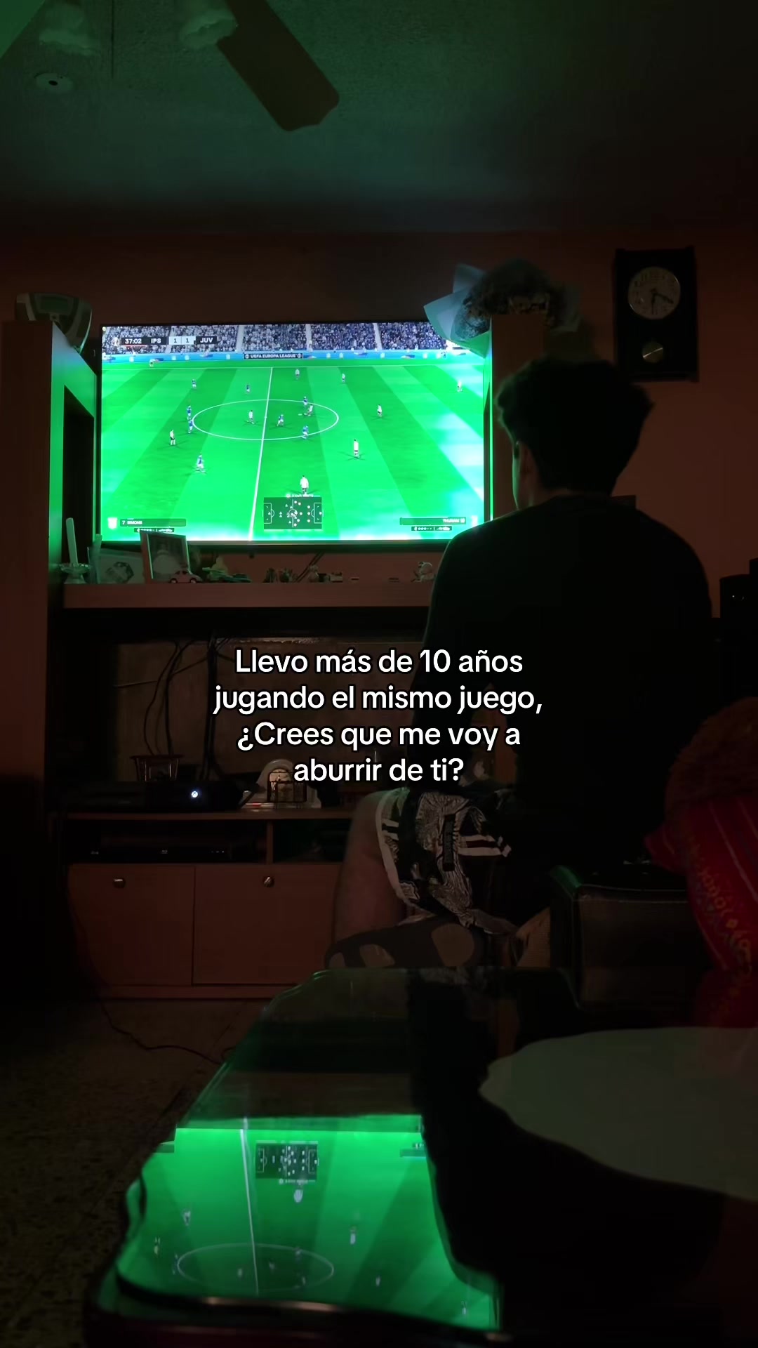@chinos_flow_