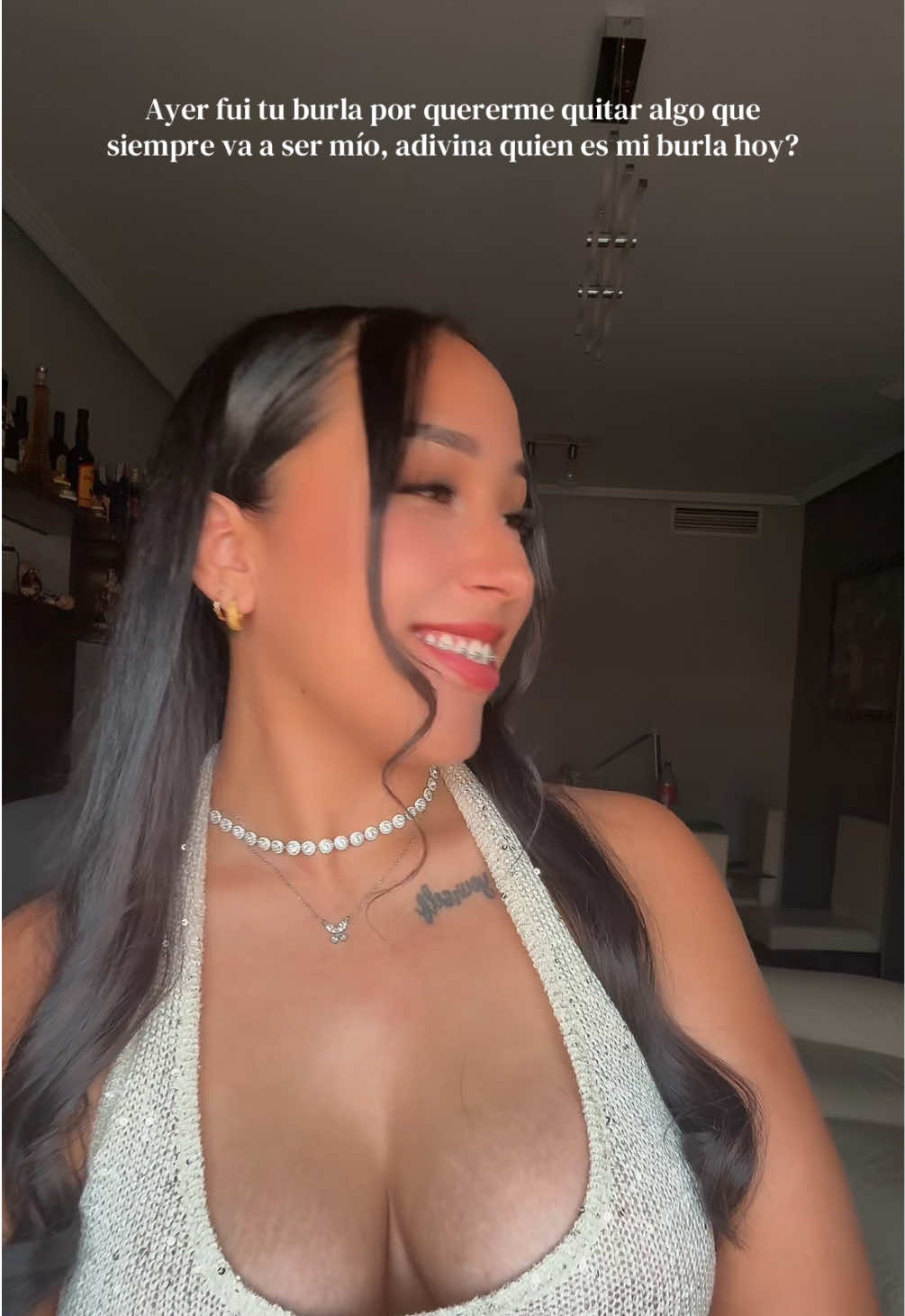 @Bella
