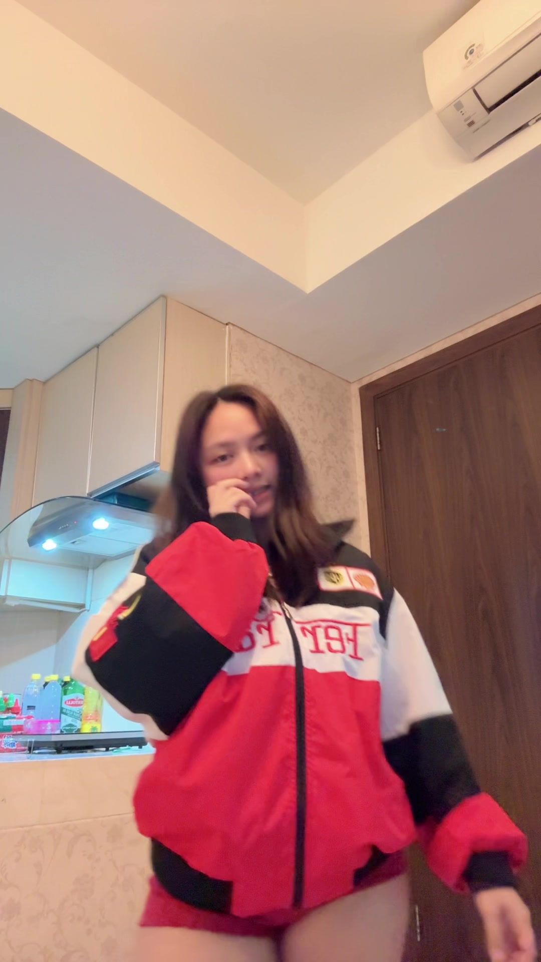 @Riri