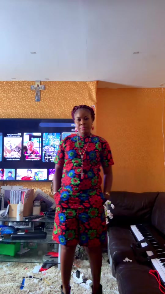 @Ogesimon🇰🇾🇳🇬