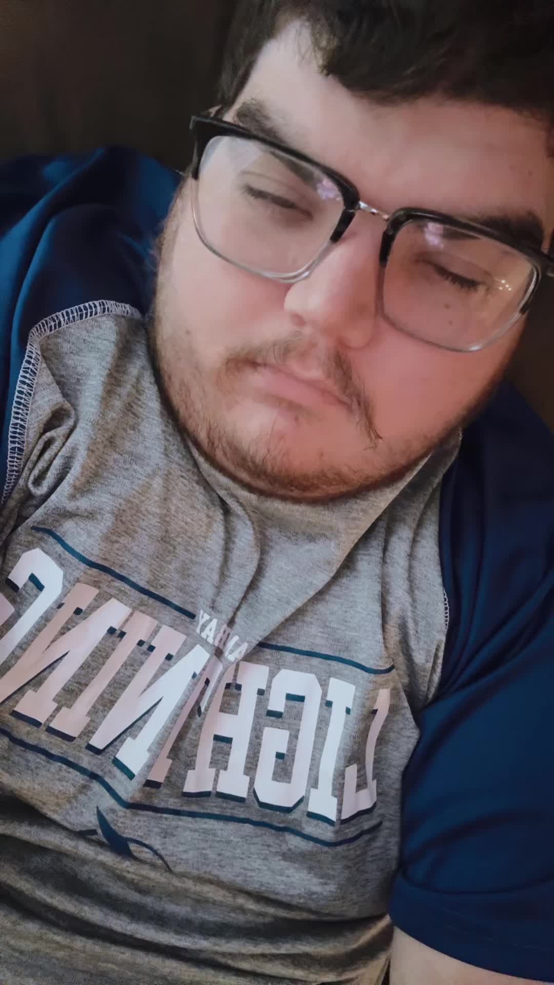 @Louiethefox1234 🍩