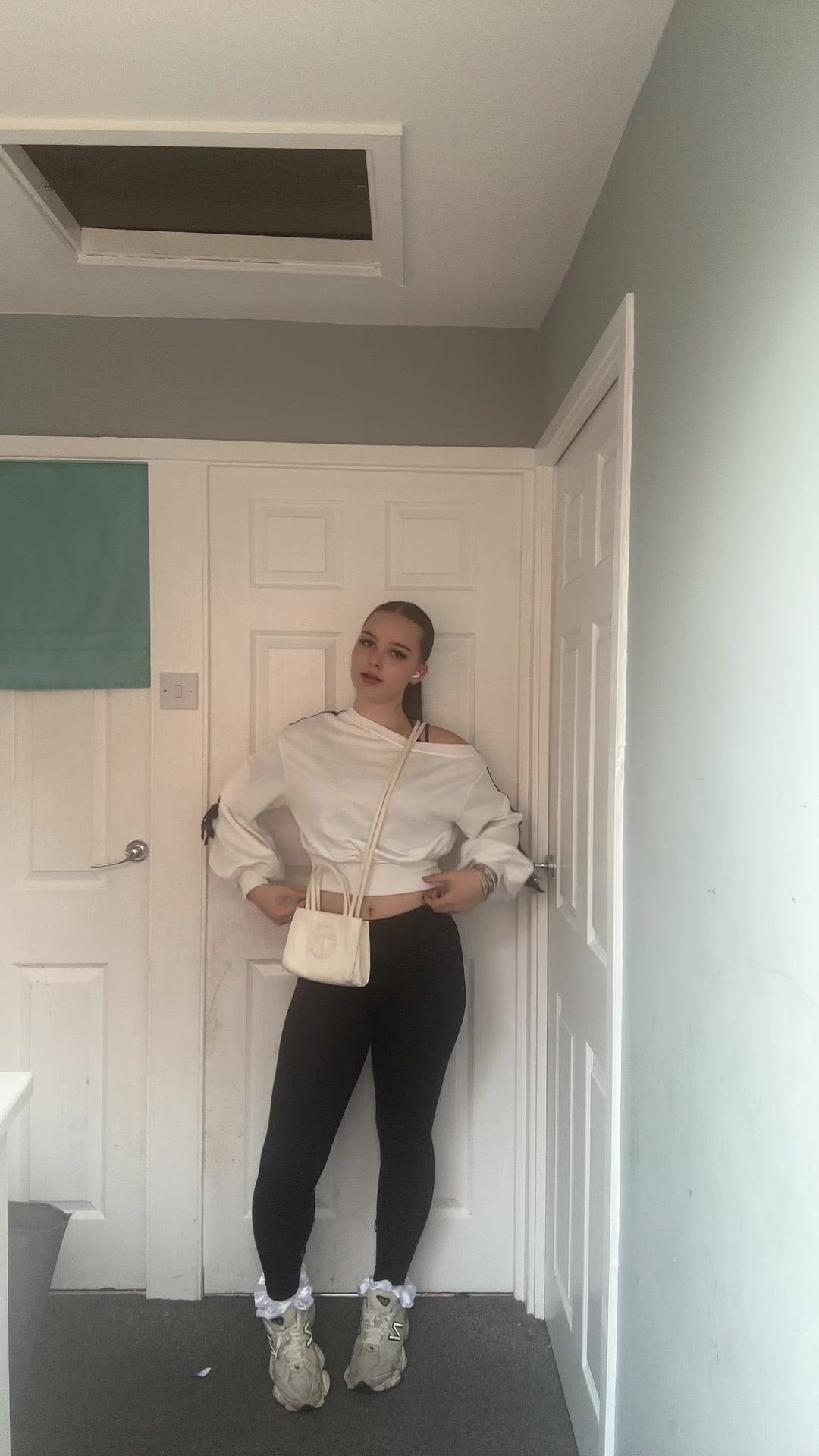 @𝓁ℯ𝒾𝑔𝒽𝒶🎀