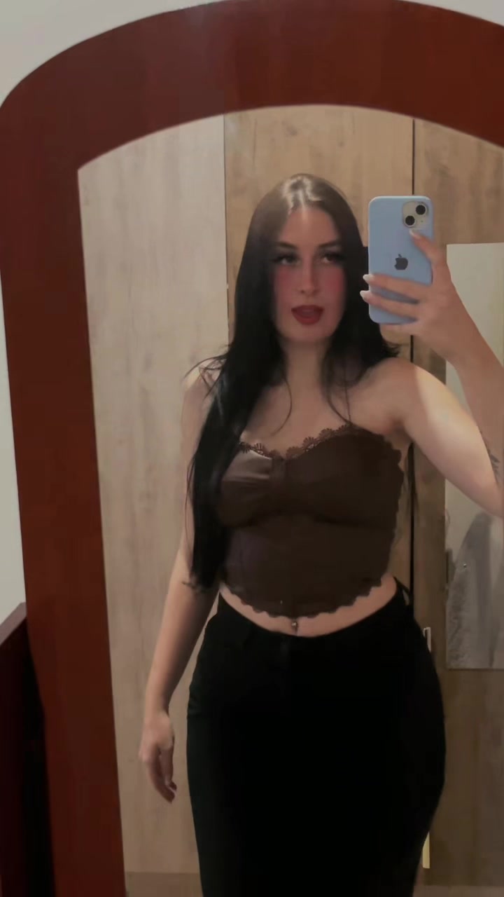 @Geovana Kuboski 🥵🤑